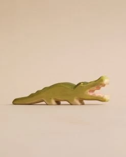 Handmade Holzwald Crocodile