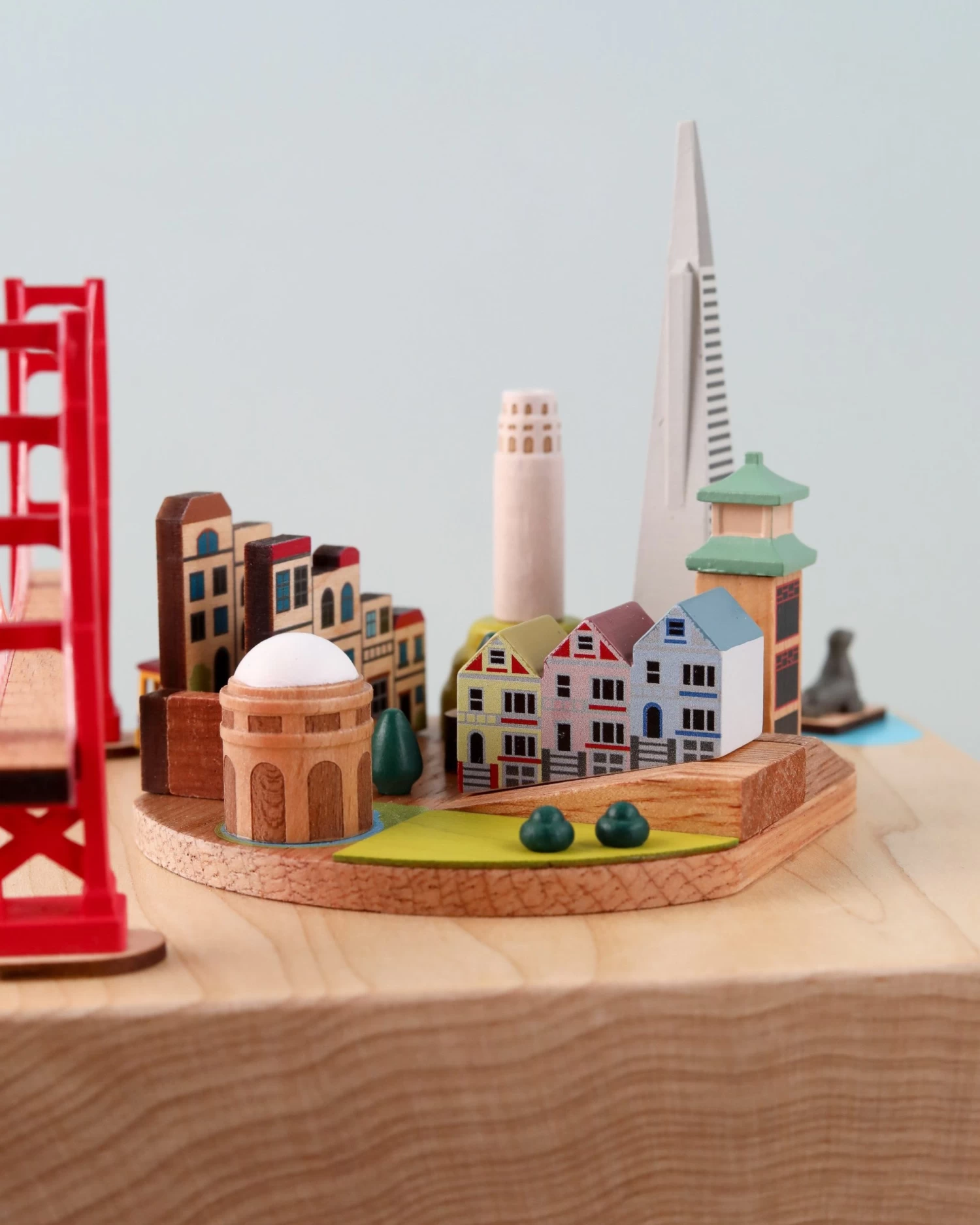 San Francisco Wooden Music Box - Image 3