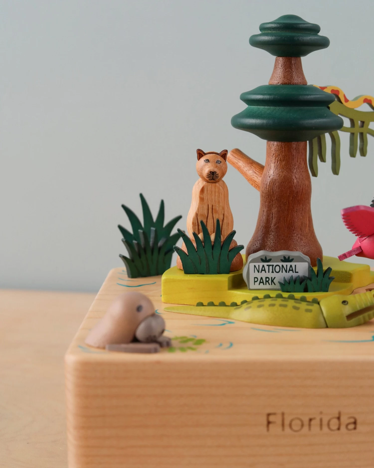 Florida Wooden Music Box - Image 2