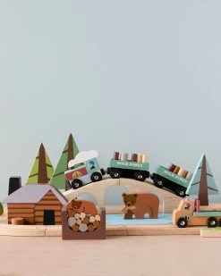 Tender Leaf Toys Wild Pines Train Set