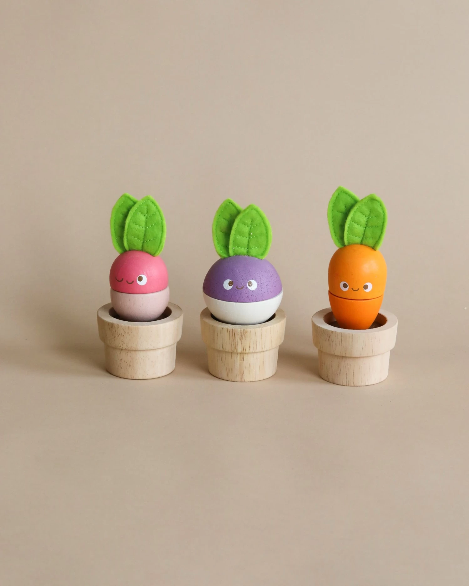 Le Toy Van Stacking Wooden Veggies - Image 2