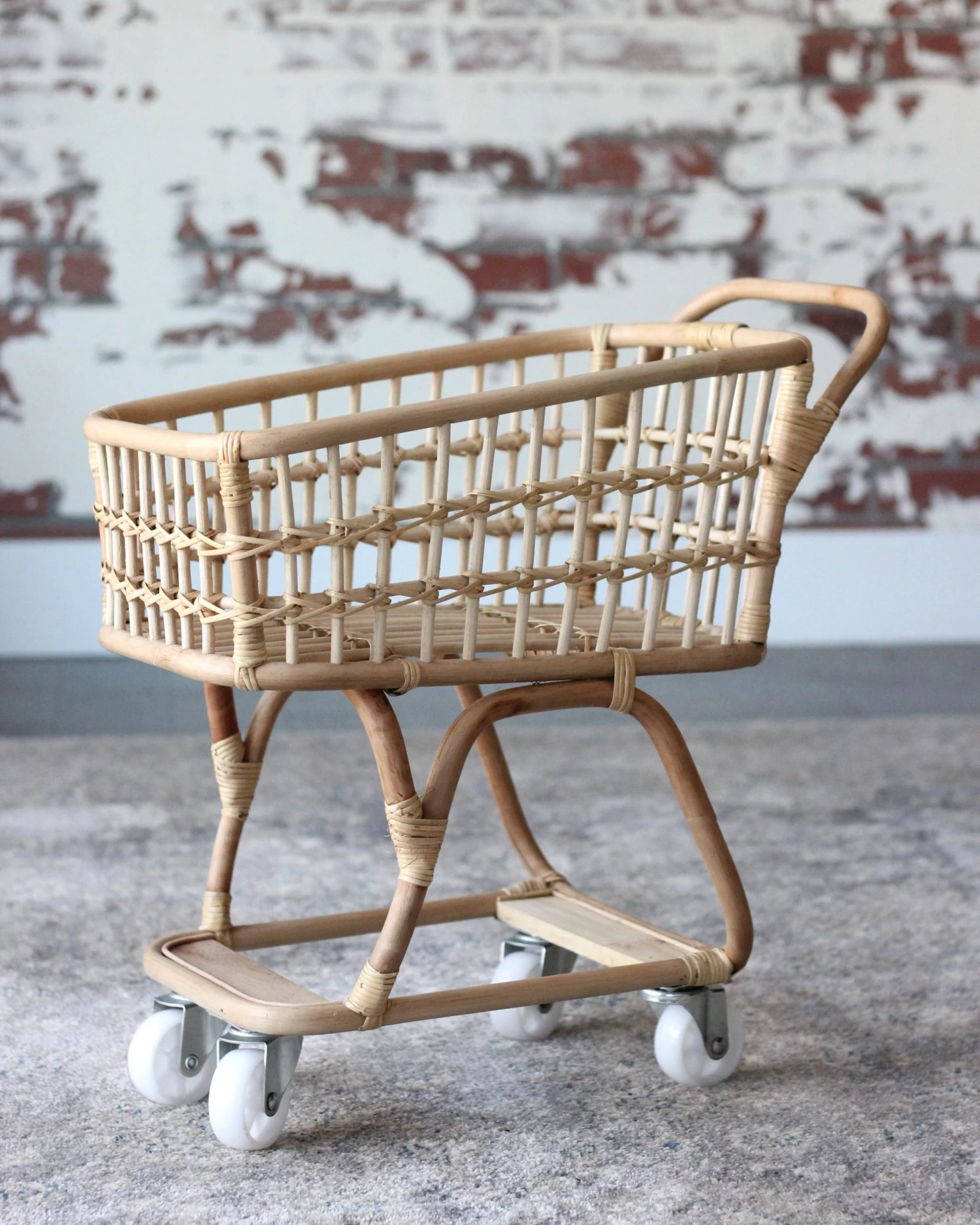 Rattan Grocery Shopping Cart - Image 9