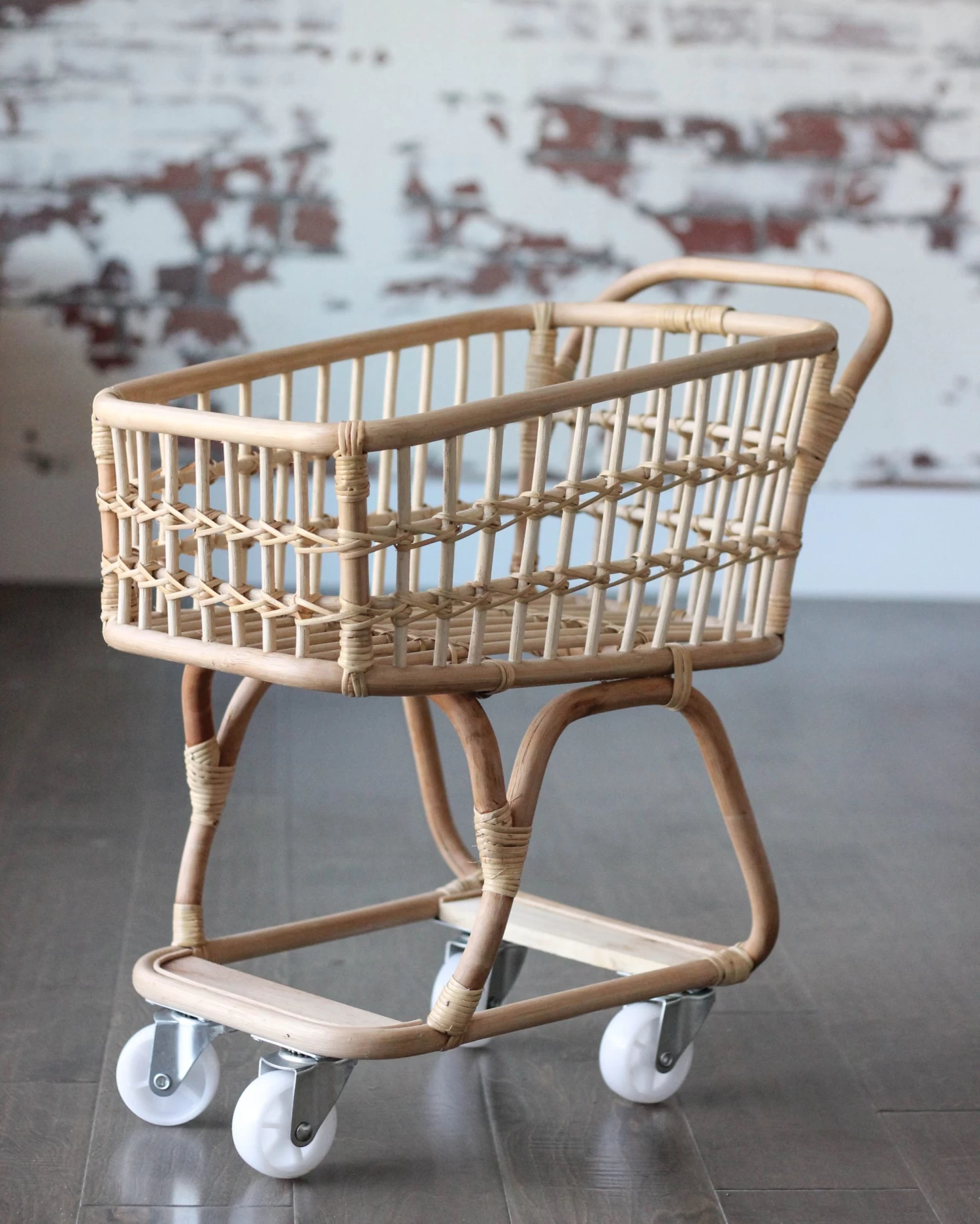 Rattan Grocery Shopping Cart - Image 3
