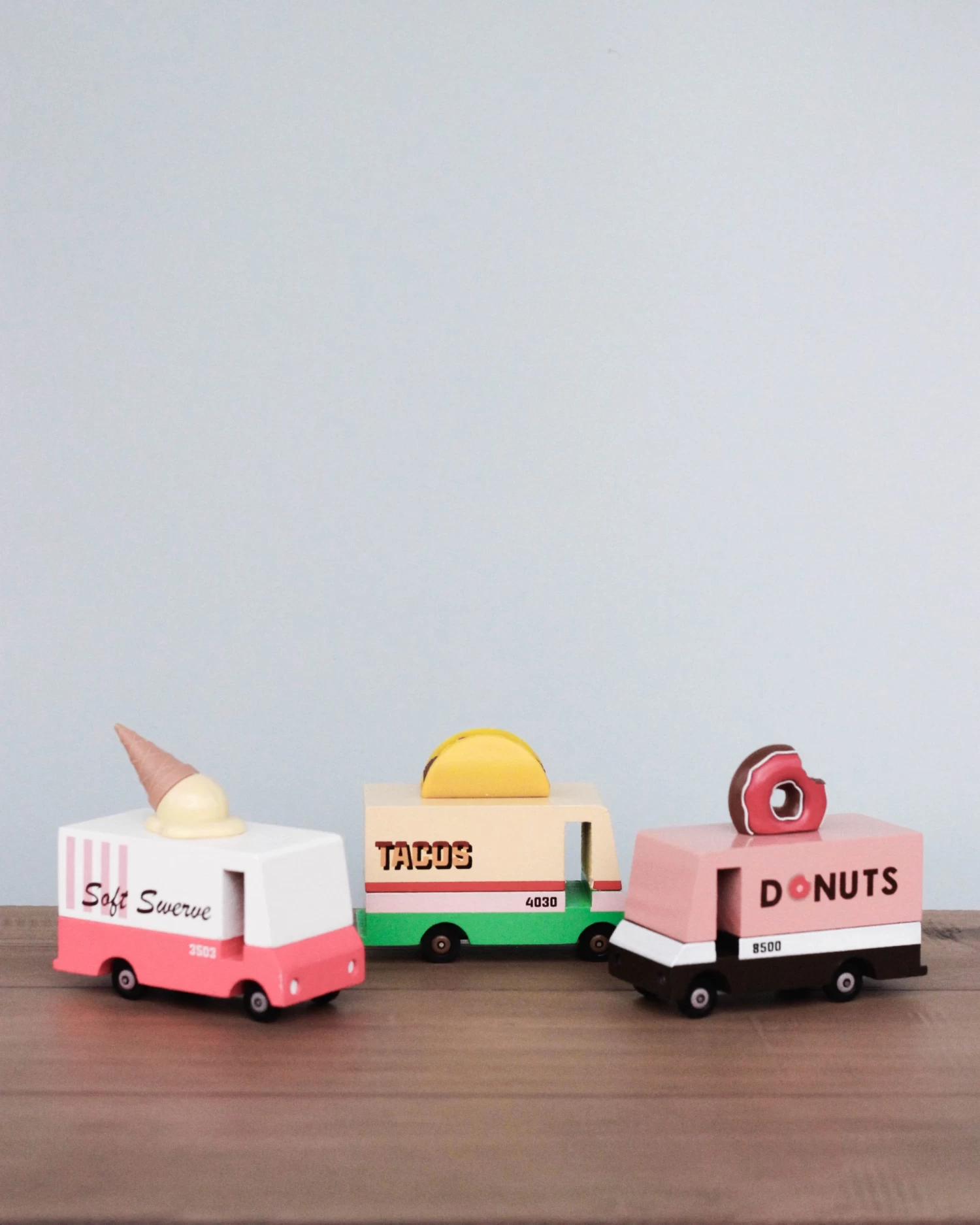 Candylab Mini Food Truck - Image 3
